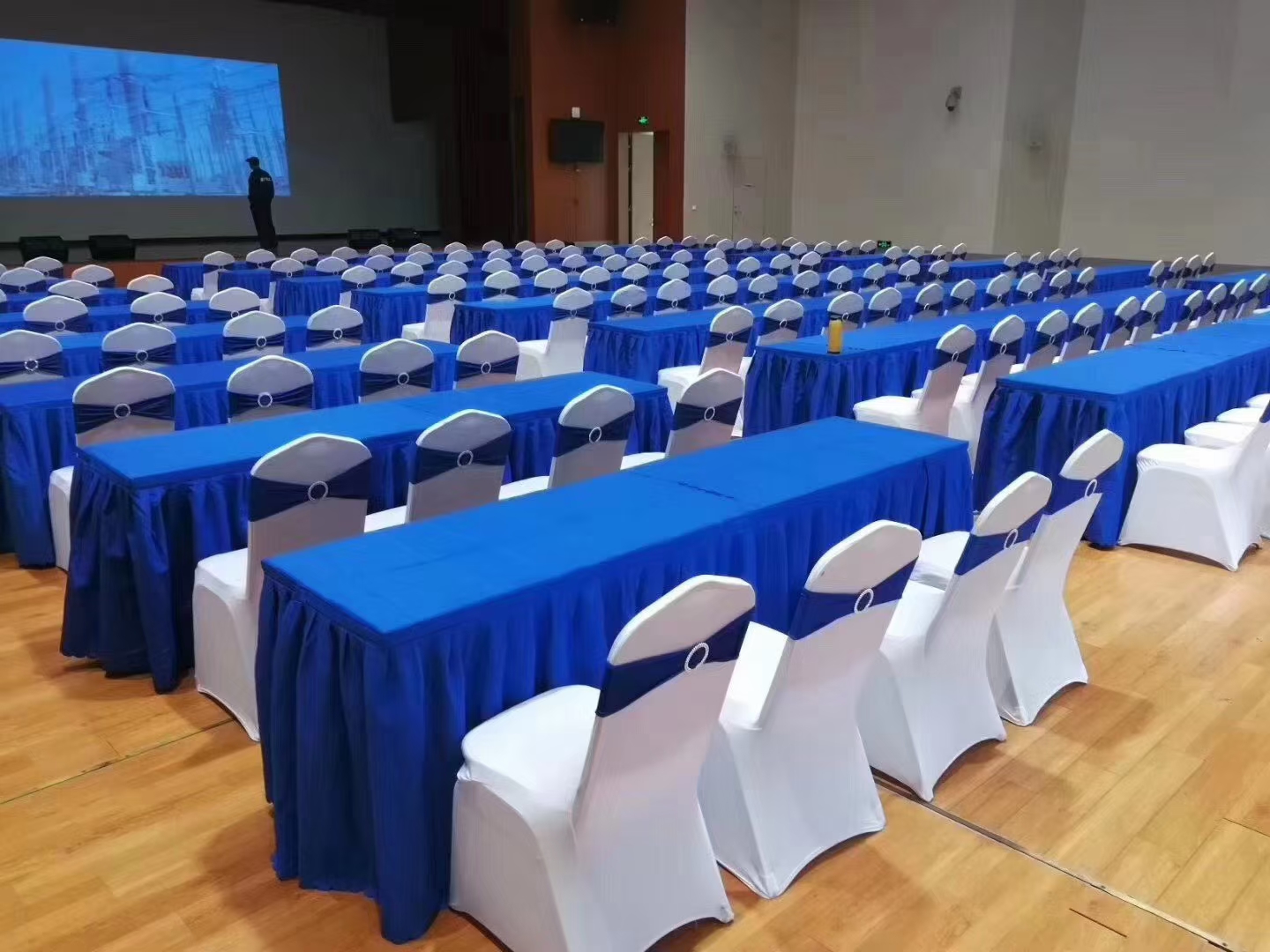 專業(yè)展臺搭建與會議展覽服務(wù) 打造品牌視覺盛宴
